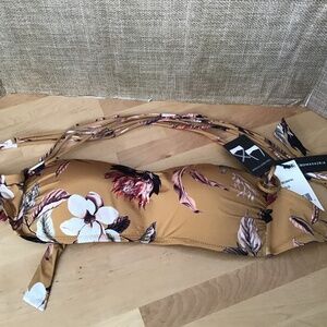 BCBGMAXAZRIA Bikini Top